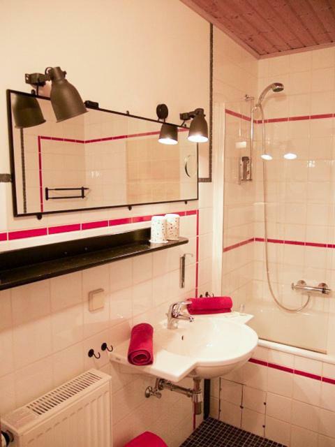 Hotel Feldmaus Olzheim エクステリア 写真