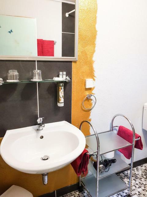 Hotel Feldmaus Olzheim エクステリア 写真